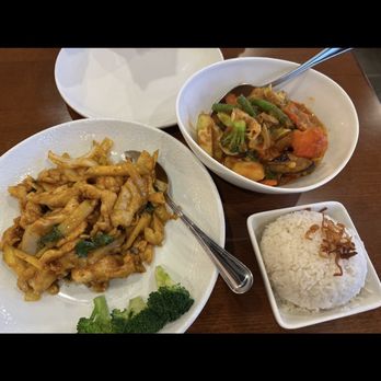 Chef Burma - my partner and I ordered mango chicken and veggie curry. spices were on point! - Burmese Near Me - Sacramento, California Chef Burma - my partner and I ordered mango chicken and veggie curry. spices were on point! - Burmese Near Me - Sacramento, California