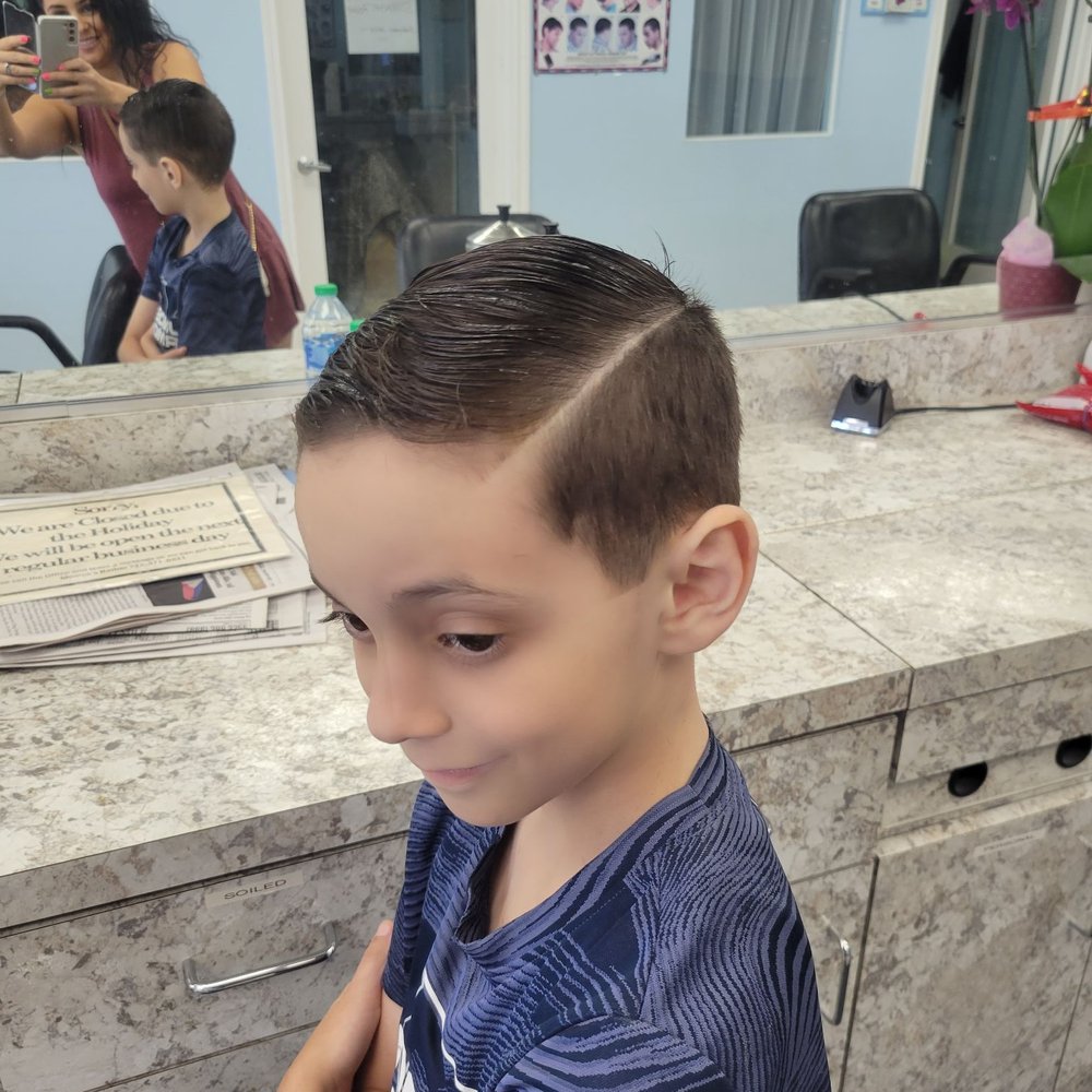 Monica’s Barber - After it all came off- she also added the clean line :) - Barbers Near Me - Santa Ana, California Monica’s Barber - After it all came off- she also added the clean line :) - Barbers Near Me - Santa Ana, California