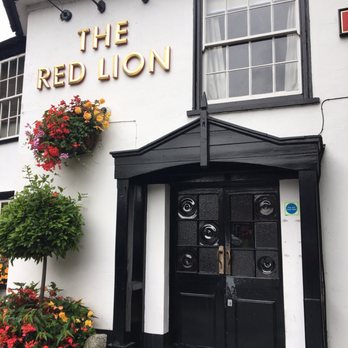 Red Lion Hotel (London) - Outside by the pub (hotel entrance is around the corner) - Hotels Near Me - Uxbridge, XGL