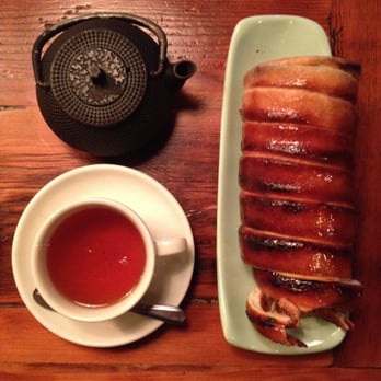 kürtösh - Nutella chimney cake, along with a pot of Earl Grey tea - Cafes Near Me - Crows Nest, NSW kürtösh - Nutella chimney cake, along with a pot of Earl Grey tea - Cafes Near Me - Crows Nest, NSW