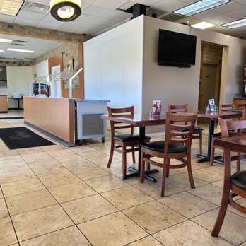 Mr. Shawarma & Grill - the interior of a restaurant - Mediterranean Near Me - Fairborn, Ohio