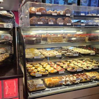 Rick's Dessert Diner - Desserts Near Me - Sacramento, California