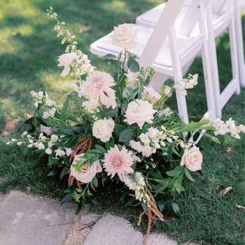 Flowers By Mae Mae - Florists Near Me
