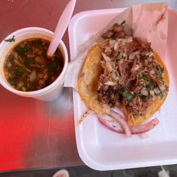El Sabroso Tacos - Taco de carnaza y consomé - Tacos Near Me - Tijuana, BCN El Sabroso Tacos - Taco de carnaza y consomé - Tacos Near Me - Tijuana, BCN