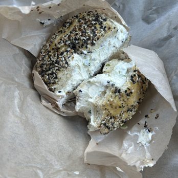 Pete's Bagels - Everything bagel with scallion cream cheese yum! - Breakfast & Brunch Near Me - St. Petersburg, Florida Pete's Bagels - Everything bagel with scallion cream cheese yum! - Breakfast & Brunch Near Me - St. Petersburg, Florida