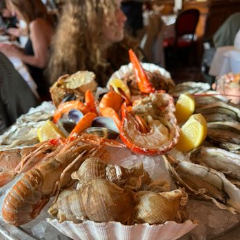 Au Pied de Cochon - Seafood Near Me - Paris, 75 Au Pied de Cochon - Seafood Near Me - Paris, 75