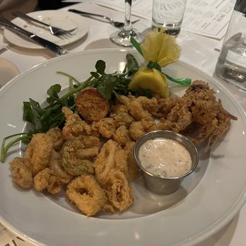 Old Ebbitt Grill - Fried Calamari - Bars Near Me - Washington, DC, District of Columbia