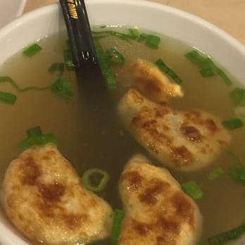 Hing Kee Restaurant - Fried dumpling soup - Vietnamese Near Me - Chicago, Illinois Hing Kee Restaurant - Fried dumpling soup - Vietnamese Near Me - Chicago, Illinois