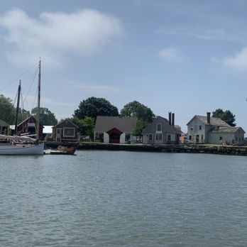 Mystic Seaport Museum - Old original buildings from the 19th century - Museums Near Me - Mystic, Connecticut Mystic Seaport Museum - Old original buildings from the 19th century - Museums Near Me - Mystic, Connecticut