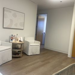 Nurse Gail Aesthetics, A Nursing - Waiting area