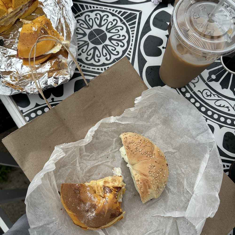 Bagel Nosh - Delis Near Me - Madison, New Jersey
