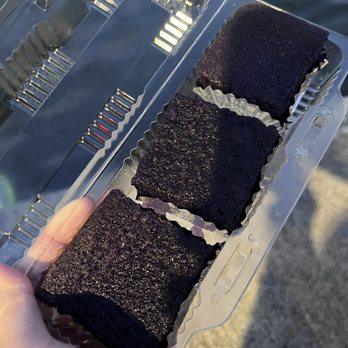 Poke Fix Hawaii - ube dessert - delicious! - Sushi Bars Near Me - Honolulu, Hawaii