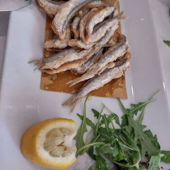Mezzanotte - Fried anchovies - Seafood Near Me - Ischia, NA