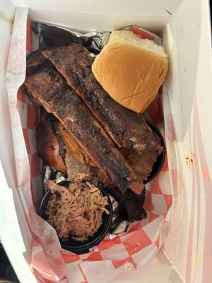 The Original Ronnie's BBQ by null