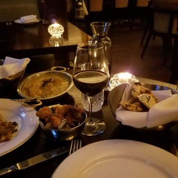 Jamavar - Roti, Jhinga Moilee, Ghobi Mutter, Garlic Naan, Butter Chicken - Indian Near Me - Mayfair, XGL Jamavar - Roti, Jhinga Moilee, Ghobi Mutter, Garlic Naan, Butter Chicken - Indian Near Me - Mayfair, XGL
