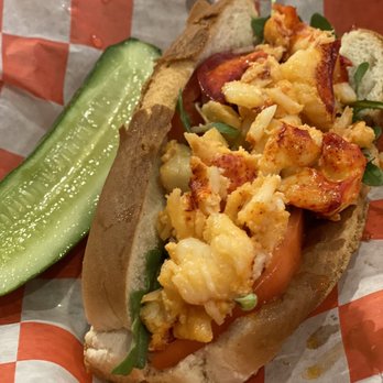 Artisan Eatery - Lobster Roll with herbs and a side of pickle - New American Near Me - Fort Myers, Florida Artisan Eatery - Lobster Roll with herbs and a side of pickle - New American Near Me - Fort Myers, Florida