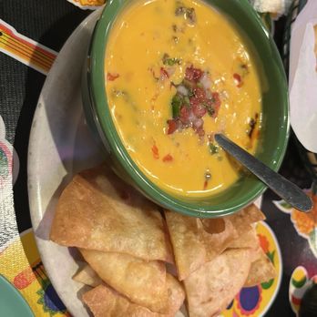Julio's Mexican Grill - Chile con Queso - Mexican Near Me - Spring, Texas