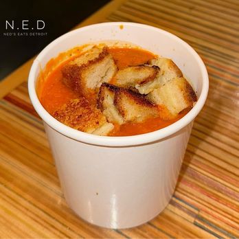 The Cheese Pull - Roasted Tomato Basil Soup - Food Trucks Near Me - St Clair Shores, Michigan The Cheese Pull - Roasted Tomato Basil Soup - Food Trucks Near Me - St Clair Shores, Michigan