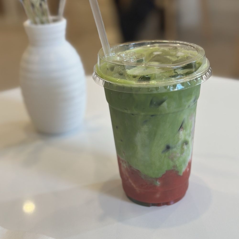 Coffee Zeit - Iced strawberry matcha to go with - Coffee & Tea Near Me - Philadelphia, Pennsylvania