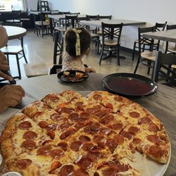 Bam Pizza Company - Pepperoni pizza
