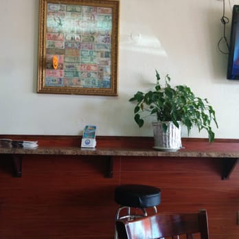 El Nuevo Pio Pio Cafe - 2-4 people sitting together perfect. - Dominican Near Me - Hialeah, Florida El Nuevo Pio Pio Cafe - 2-4 people sitting together perfect. - Dominican Near Me - Hialeah, Florida
