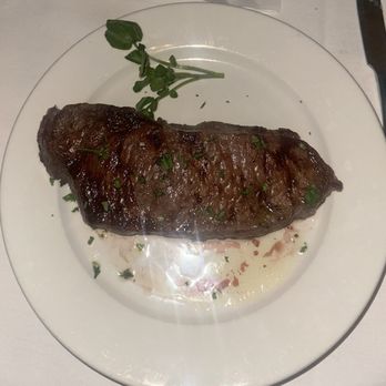 Diamond Grille - Boston Strip - American Near Me - Akron, Ohio