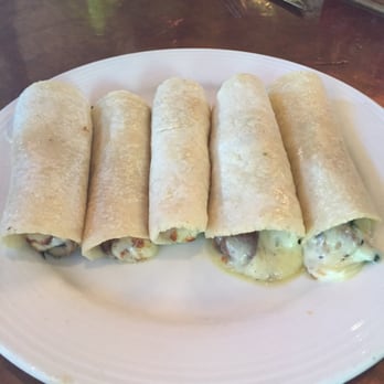 Hugo's - Queso flameado! - Mexican Near Me - Houston, Texas
