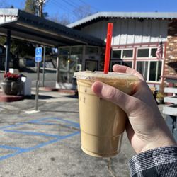 Higher Grounds Coffee House - Medium vanilla iced latte