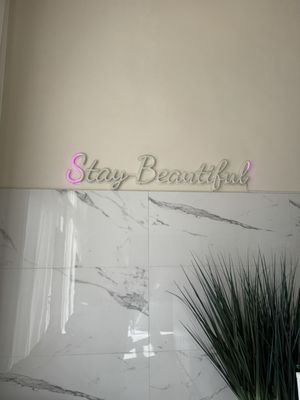 Beauty Bar West Hollywood by null