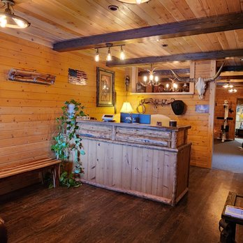 Log Cabin Chiropractic - Chiropractors Near Me - Casper, Wyoming Log Cabin Chiropractic - Chiropractors Near Me - Casper, Wyoming