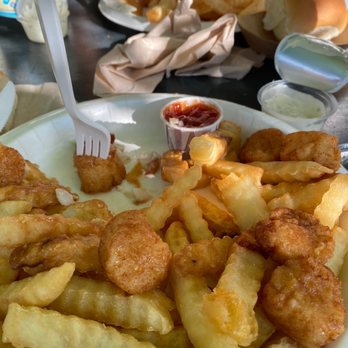 Harry's Place - Sea scallops & fish& chips - Burgers Near Me - Colchester, Connecticut Harry's Place - Sea scallops & fish& chips - Burgers Near Me - Colchester, Connecticut