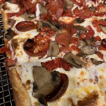 D'Avolio Kitchen - Italian Near Me - Williamsville, New York