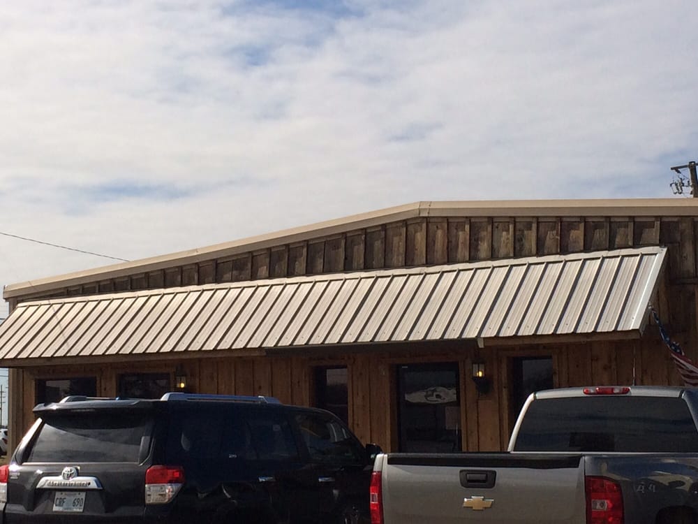 GREENWOOD ANIMAL HOSPITAL Updated September 2024 705 Hwy 82 Bypass