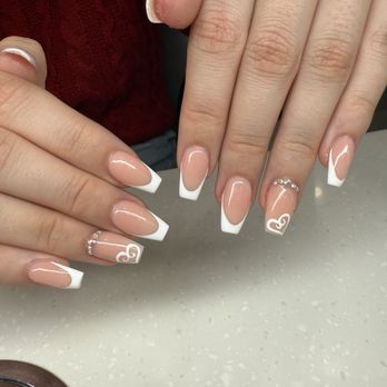 L’amore Nail Lounge - Nails - Nail Salons Near Me - Fresno, California L’amore Nail Lounge - Nails - Nail Salons Near Me - Fresno, California