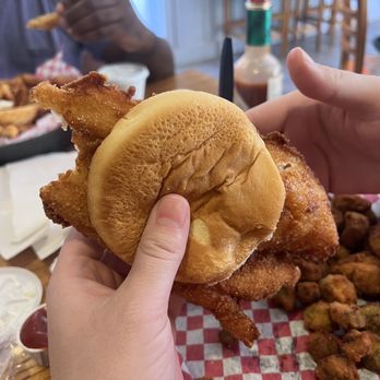 Skipper's Fish Fry - Fish Sandwich - Seafood Near Me - Apex, North Carolina Skipper's Fish Fry - Fish Sandwich - Seafood Near Me - Apex, North Carolina
