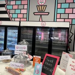 Jewel's Treats & More