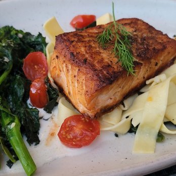 HAVEN Riverfront Restaurant & Bar - New American Near Me - Edgewater, New Jersey