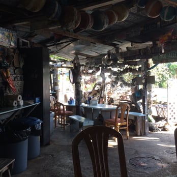 BO's Fish Wagon - The fish wagon is more like a beach shack! - Seafood Near Me - Key West, Florida