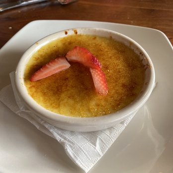 Burtons Grill & Bar - Crème brûlée - American Near Me - North Andover, Massachusetts