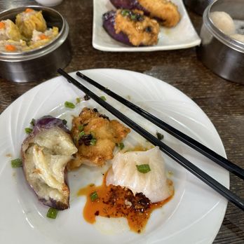 Dim Sumlicious - Ambience is very, very casual but their dim sum dishes are freshly made, very savory, and served at proper temperatures! - Dim Sum Near Me - Las Vegas, Nevada Dim Sumlicious - Ambience is very, very casual but their dim sum dishes are freshly made, very savory, and served at proper temperatures! - Dim Sum Near Me - Las Vegas, Nevada