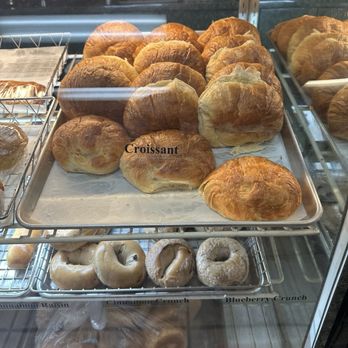 Bagel Place Cafe - Croissants - Bagels Near Me - Sunnyvale, California Bagel Place Cafe - Croissants - Bagels Near Me - Sunnyvale, California