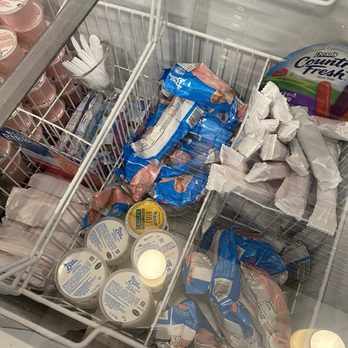 Fields Lexus Glenview - Who wants ice cream? Complimentary ice cream in the cooler by the cafe. - Auto Repair Near Me - Glenview, Illinois Fields Lexus Glenview - Who wants ice cream? Complimentary ice cream in the cooler by the cafe. - Auto Repair Near Me - Glenview, Illinois