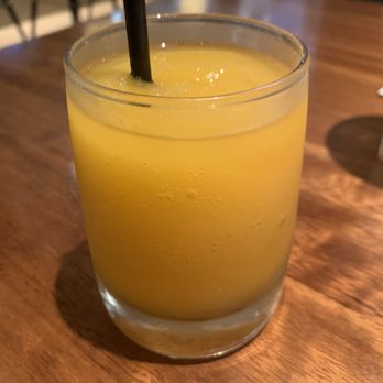 Hudson House - Frozen Bellini (happy hour, half off) - American Near Me - Dallas, Texas Hudson House - Frozen Bellini (happy hour, half off) - American Near Me - Dallas, Texas