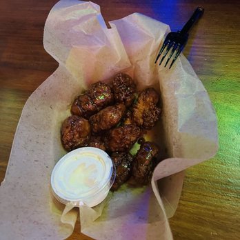 Dickmann's - Wings - Sports Bars Near Me - Fort Wright, Kentucky