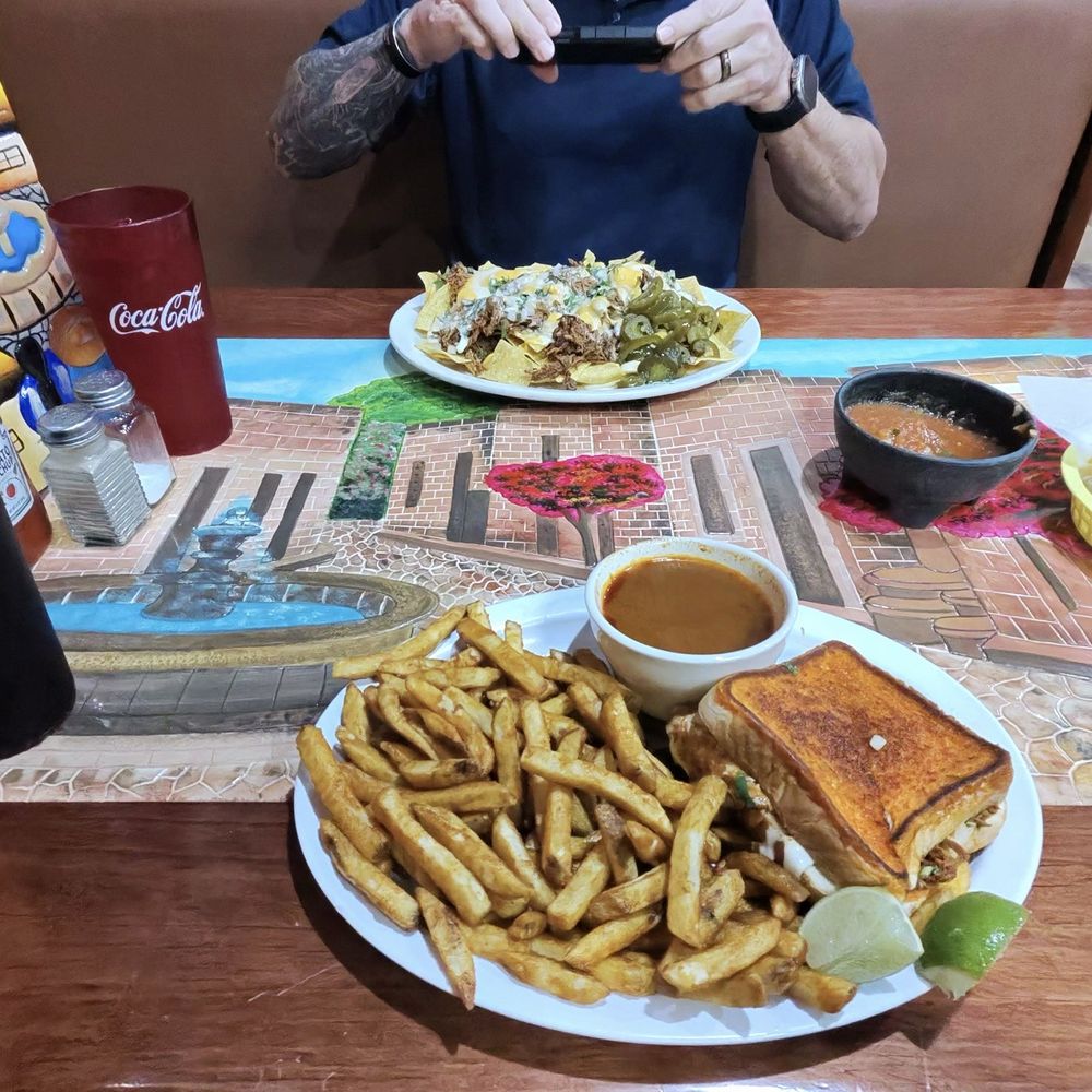 Veronica's Mexican Restaurant - Mexican Near Me - Louisville, Kentucky Veronica's Mexican Restaurant - Mexican Near Me - Louisville, Kentucky