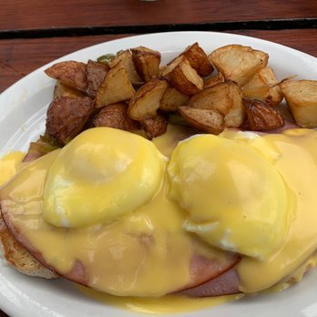Alice's Restaurant - Diners Near Me - Woodside, California Alice's Restaurant - Diners Near Me - Woodside, California
