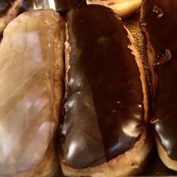 Donut King - Maple and chocolate filled donut bars - Bakeries Near Me - Culver City, California