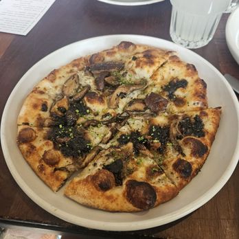 Tesota - Mushroom pizzetta with no cheese - Comfort Food Near Me - Phoenix, Arizona Tesota - Mushroom pizzetta with no cheese - Comfort Food Near Me - Phoenix, Arizona