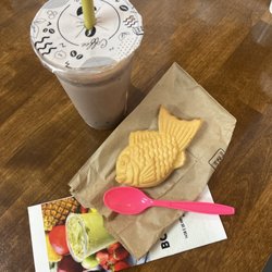 Boba  Bliss - FISH CAKES WITH CUSTARD