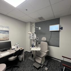 Precision Eye & Laser